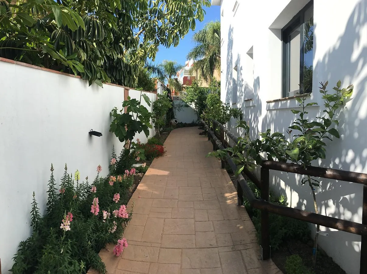 Guest house Pixel Hotel Torremolinos