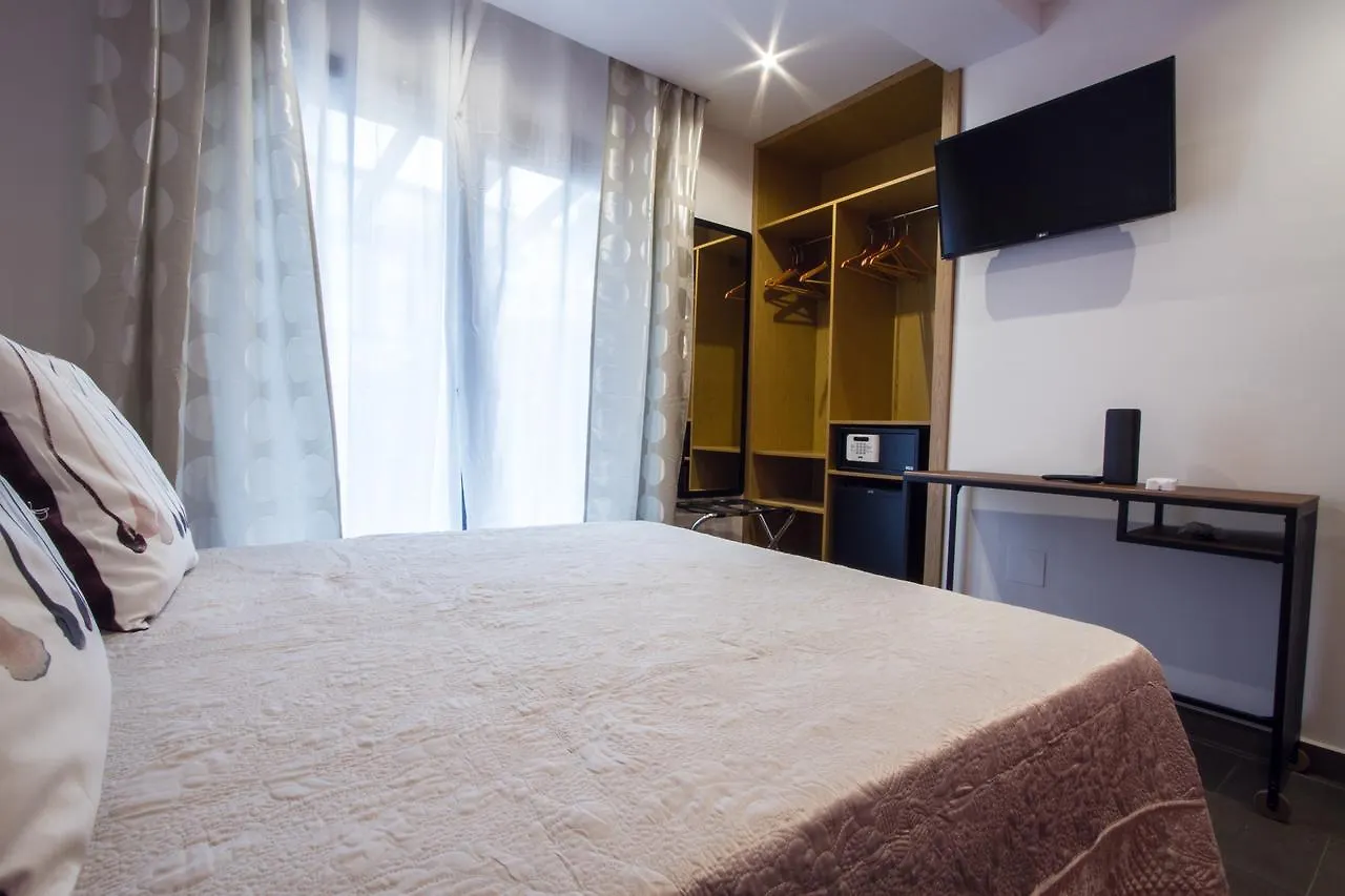 *** Pensión Hotel Pixel Torremolinos España